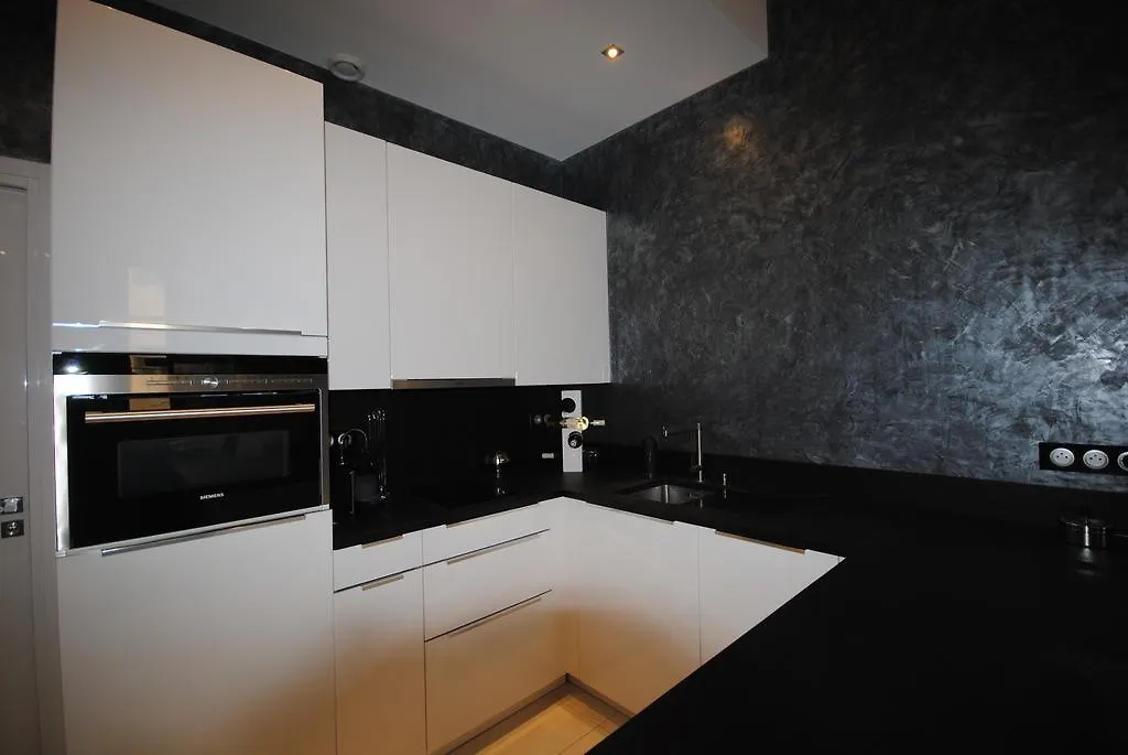Hotel Hoche Cannes 2*,  France