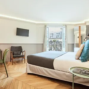 **** Otel Petit Lafayette Fransa