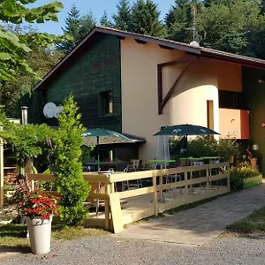 https://le-pavillon-cours.hotels-rhonealpes.com